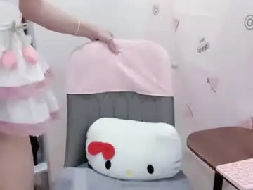 Chaturbate Nude Webcam of natycutiegirl