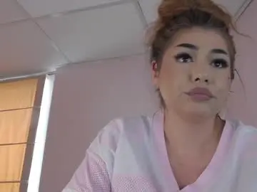 Chaturbate Watch Live Sex Cams of ellabelle_
