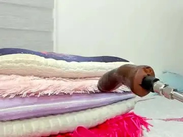 Chaturbate Free Porn Cam of elizabeth_18_