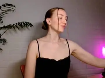 Chaturbate Live Sex Cam of whiteprincessluna