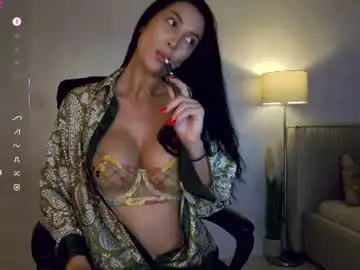 Chaturbate Adult Video Chat of miley_me