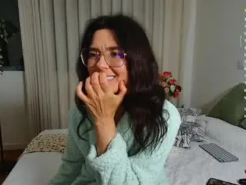 Chaturbate Watch Live Sex Cams of adelina_shine