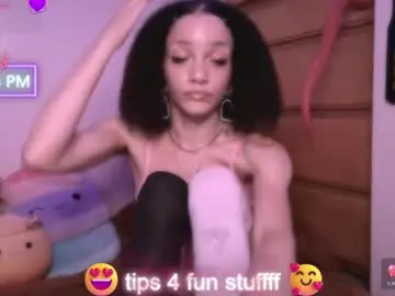 Chaturbate Live Sex of abruisedpeach