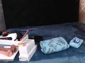 Chaturbate Free Porn Cam of shara_preston_2