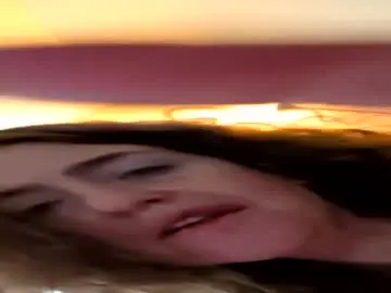 Chaturbate Free Live Porn of rubylouxe