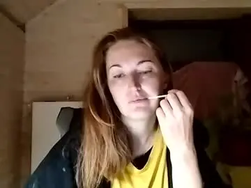 Chaturbate Live Sex Cam of golden_fairy_566