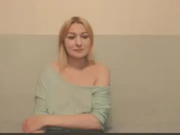 Chaturbate Live Sex Cam of the_basic_instinctt