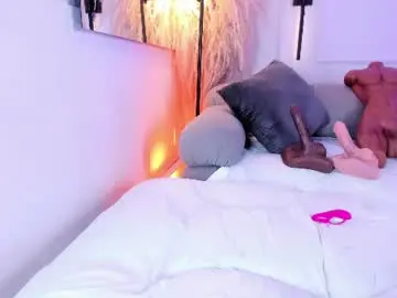 Chaturbate Best live sex cam show of lauracarther