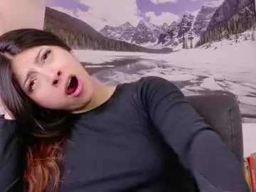 Chaturbate Watch Live Sex Cams of adrianna5_