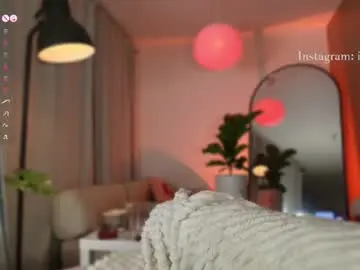 Chaturbate Watch Live Sex Cams of emam_taylor_