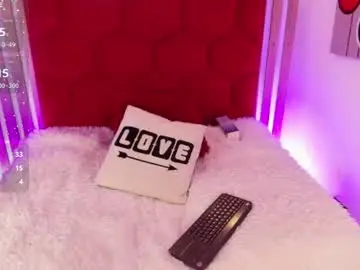 Chaturbate Watch Live Sex Cams of miaginger_