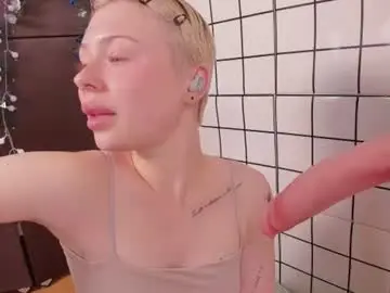 Chaturbate Live Sex Cam of wintershy