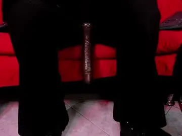 Chaturbate Watch Live Sex Cams of lilith_deveraux_