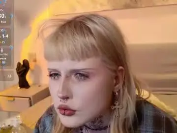 Chaturbate Free Porn Cam of aurora_radiance