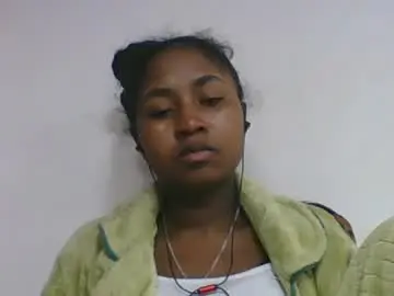 Chaturbate Sex Cam of chantale483461