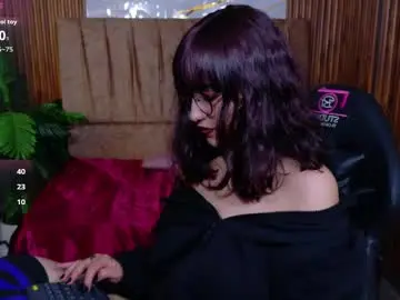 Chaturbate Nude Webcam of kairy_tay