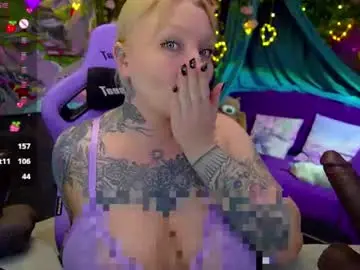 Chaturbate Live Porn of blackedbarbie