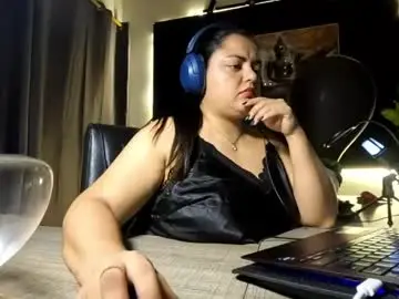 Chaturbate Nude Webcam of azaraonyx