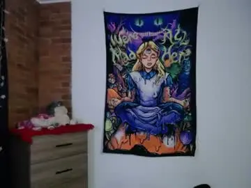 Chaturbate Private Sex Chat of maliceinwonderland25