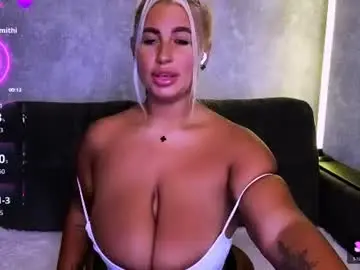 Chaturbate Live Porn of cara__harris