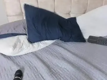 Chaturbate Live Porn of mia_dolls18