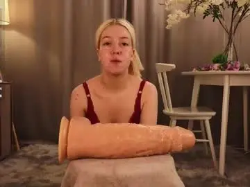 Chaturbate Sex Chat of tinastevenson