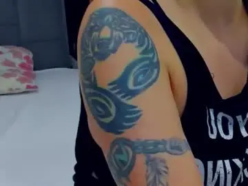 Chaturbate Live Sex Cam of almafancy