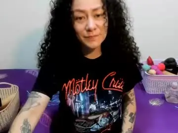 Chaturbate Best live sex cam show of laura_anal_