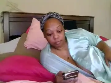 Chaturbate Free Live Porn of brownroundrenee