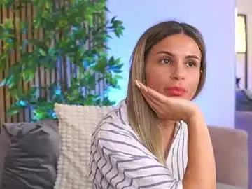 Chaturbate Live Sex of avrillcyrux
