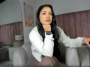 Chaturbate Watch Live Sex Cams of emily_huddson_