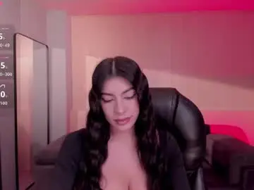 Chaturbate Live Sex Cam of maddisontaylor