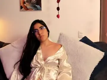 Chaturbate Live Sex Cam of serenity_day