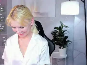 Chaturbate Sex Chat of julie_lucasss