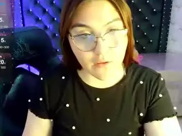 Chaturbate Best live sex cam show of diamondfox_m
