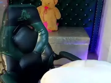 Chaturbate Adult Video Chat of diamondfox_m
