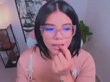 Chaturbate Watch Live Sex Cams of ashleyy18__