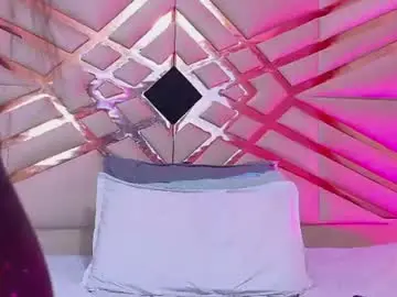 Chaturbate Sex Cam of littlee_emilyy_