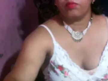Dscgirls Watch Live Sex Cams of Roopalee