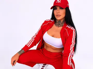 Imlive Adult Webcam of HottyNicole