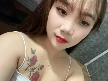 Imlive Adult Webcam of Mikabby