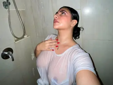 Imlive Adult Webcam of LyssaSunnyy