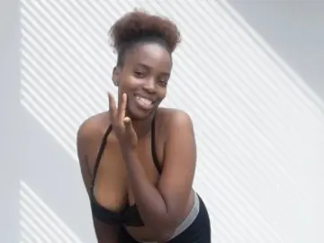 Imlive Adult Video Chat of SexybaddieONE