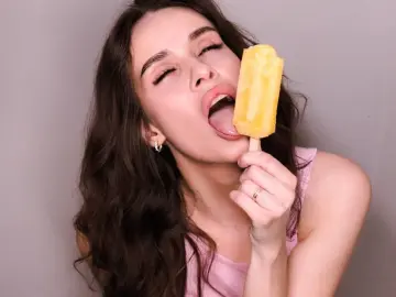 Imlive Live Sex Cam of KatyXX