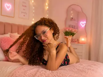 Imlive Free Live Porn of LunaBlush