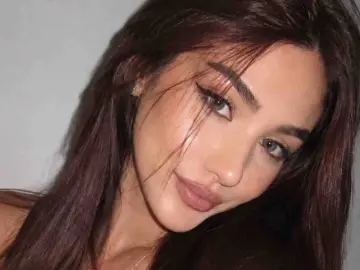 Livejasmin Free Porn Cam of HannahReynoldss