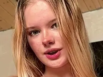Livejasmin Live Sex Cam of JeannettaCeraos