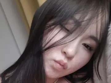 Livejasmin Free Porn Cam of LauriMoradel