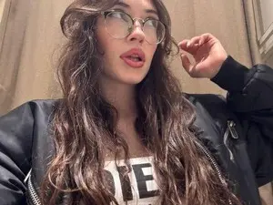 Myfreecams Free Live Porn of Kelly_Grey
