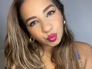 Myfreecams Nude Webcam of Beautymoon26